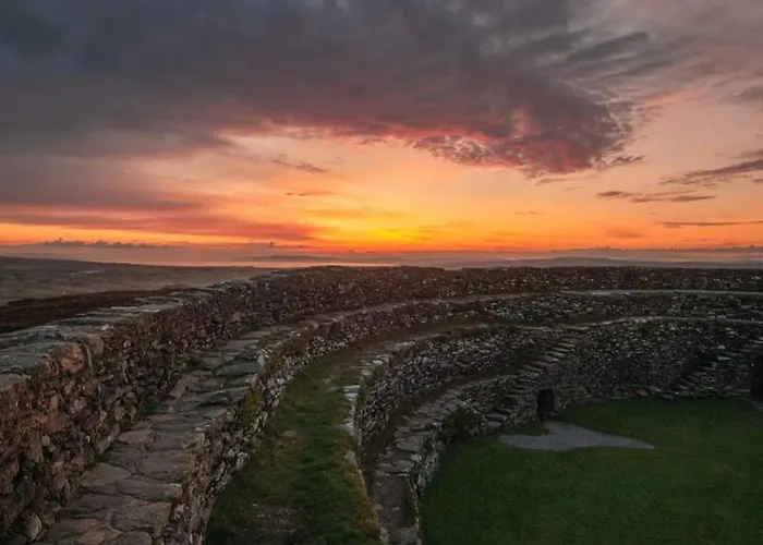 Homestay Castleview *